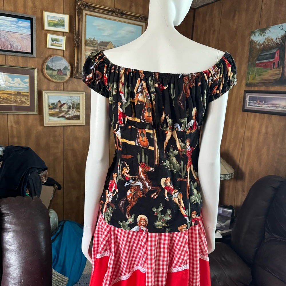 Western Pinup Style Top - Picture 2 of 4